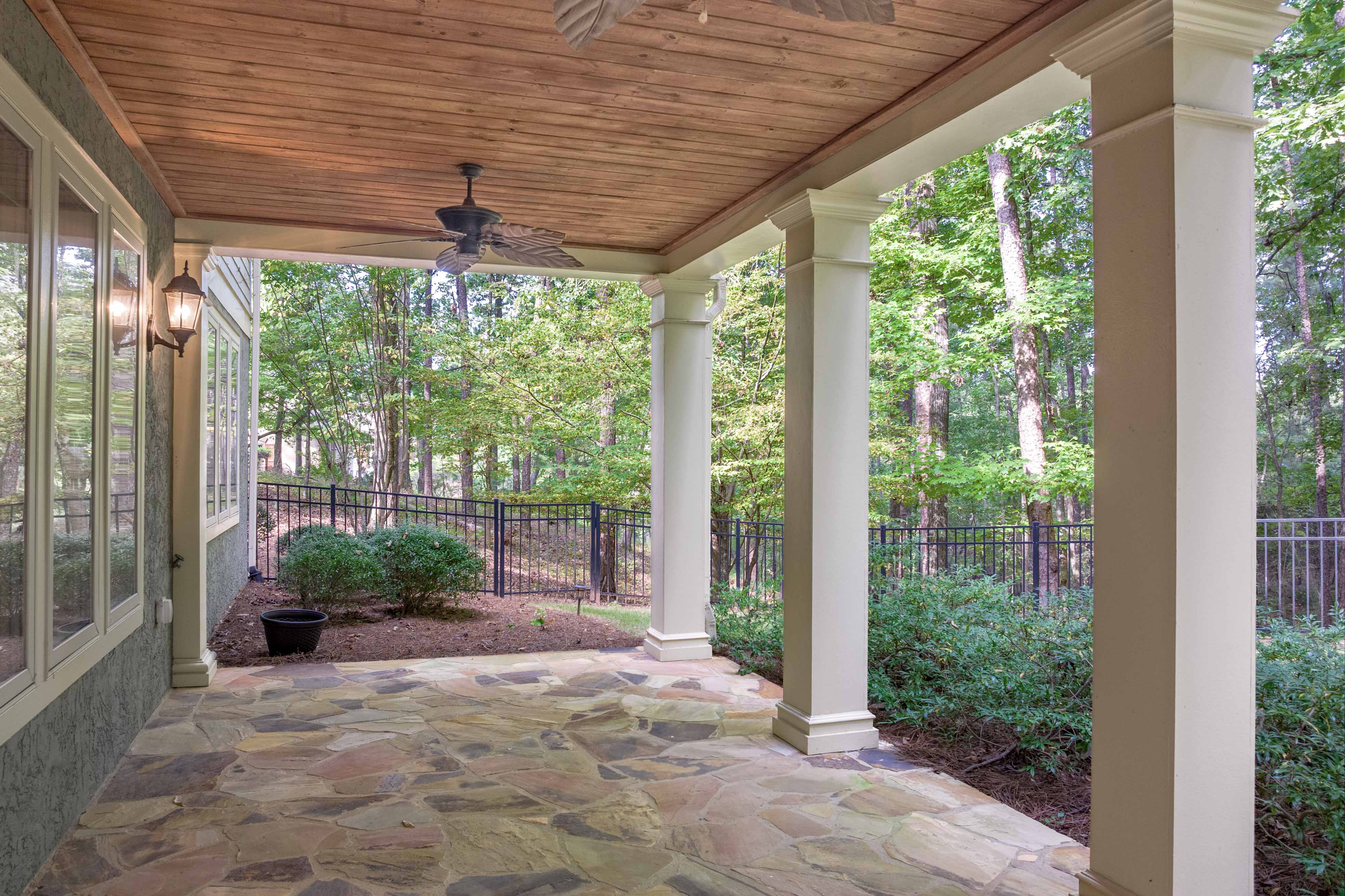 1001 Walton Way image 50